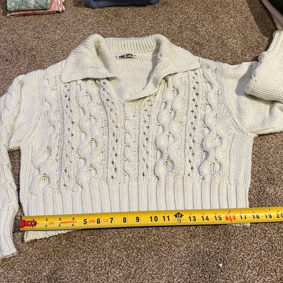 Ciao Lucia sweater - Picture 3 of 5